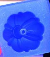Форма для мыла Кекс Цветок около 8 см силикон